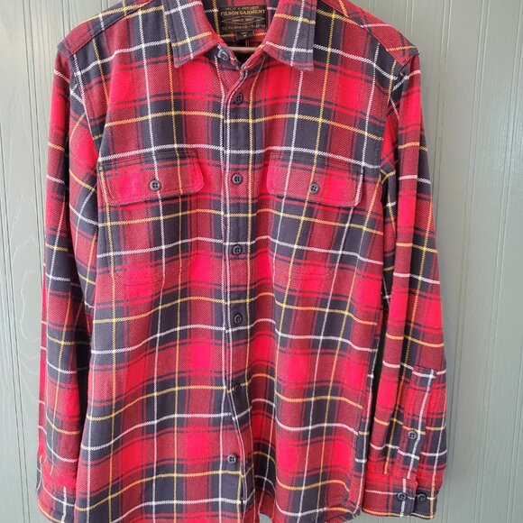 Filson Vintage Flannel Work Shirt | Red Charcoal Plaid - Picture 1 of 3